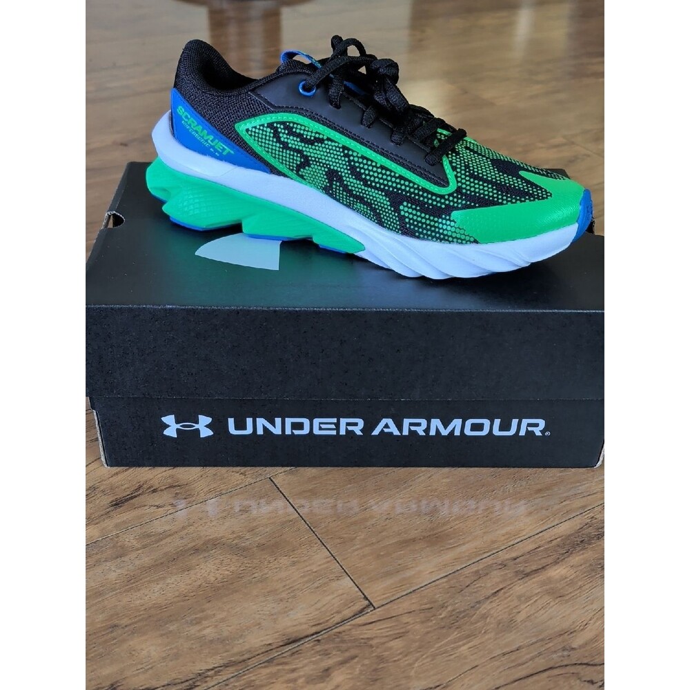 Under Armour Scramjet 4 Sneakers | Size 7Y | Neon Green Black | NIB
